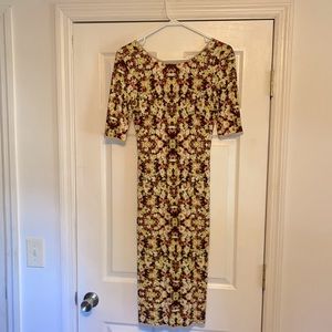 Summer floral body con dress